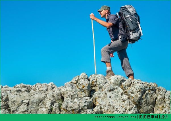 秋天爬山穿什麼？秋天爬山註意事項有哪些？(2)