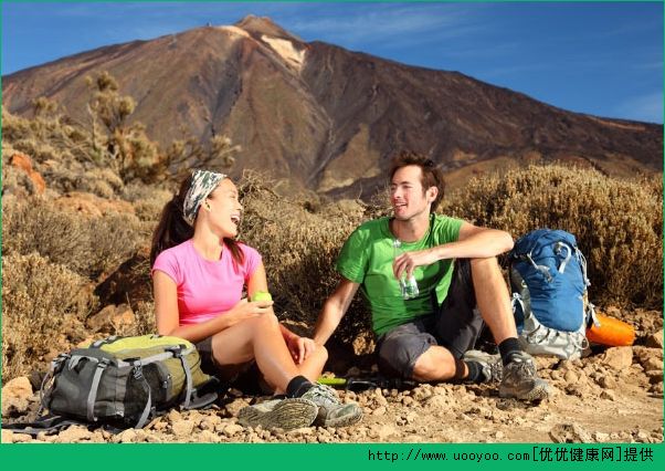 秋天爬山穿什麼？秋天爬山註意事項有哪些？(3)