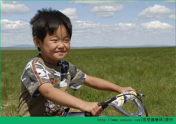 帶孩子春遊需要帶點啥？帶孩子春遊的註意事項(2)