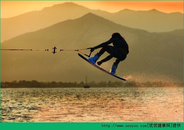 滑水是什麼意思？滑水運動是什麼運動？(2)