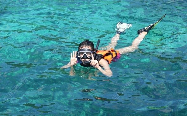浮潛需要會遊泳麼？浮潛不會遊泳可以嗎？(3)