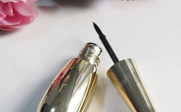 眼線液幹瞭怎麼辦？眼線液幹瞭加什麼？(3)