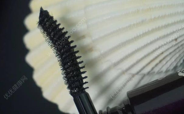 睫毛膏可以當染眉膏嗎?睫毛膏當染眉膏用行嗎?(2)