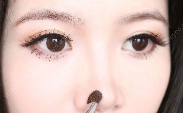 眼影能當鼻影用嗎？眼影當鼻影用可以嗎？(4)