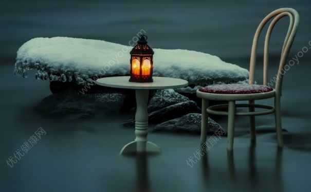 為什麼說孤獨是一個人的狂歡 狂歡是一群人的孤獨？(3)