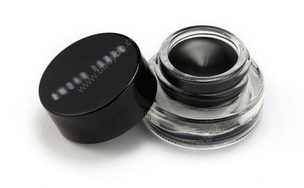 眼線液和眼線膏哪個好用？眼線液和眼線膏的區別(2)