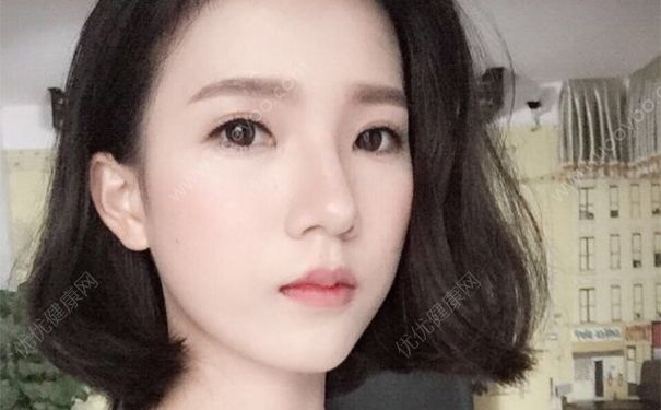 用粉底液好還是BB霜好?用粉底液和BB霜的區別?(2)