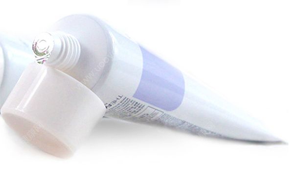 塗隔離霜之前要塗什麼?塗隔離霜之前要塗什麼東西嗎?(4)