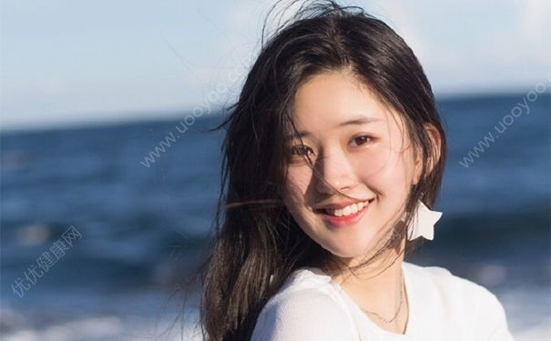 隔離霜用什麼卸妝好?卸隔離霜用什麼卸妝效果好?(2)