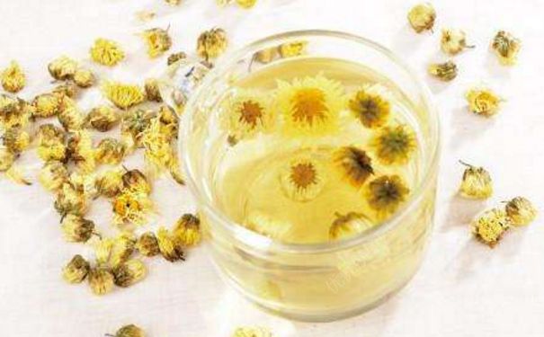 秋季嗓子不舒服怎麼辦？喉嚨幹癢咳嗽喝什麼？(3)