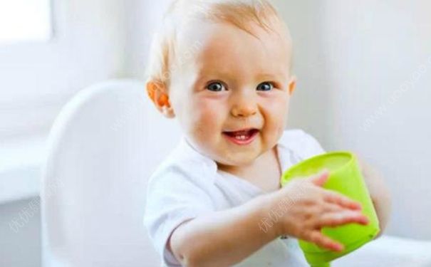 寶寶秋季如何正確補水？寶寶秋季補水的方法有哪些？(2)