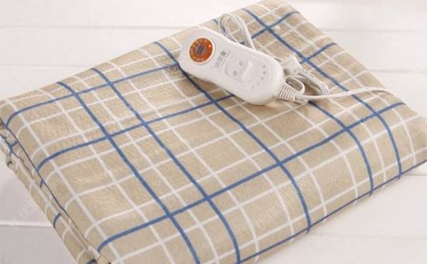 睡電熱毯會有什麼危害？經常睡電熱毯會怎麼樣？(2)