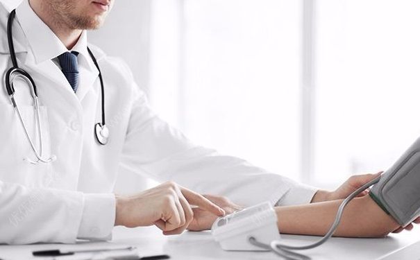 體檢血壓高怎麼回事？體檢血壓高怎麼降低？(2)